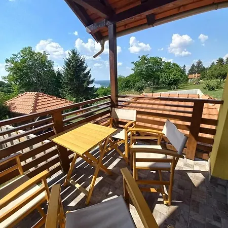 Apartment Banda